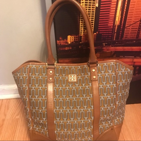 Tory Burch Handbags - ⬇️Tory Burch tote bag